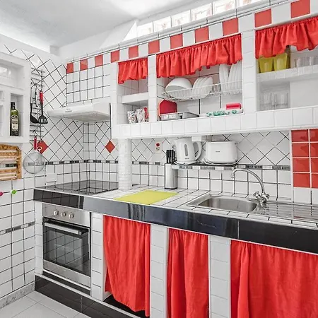 With Amazing View By Altamarhomes Апартаменти