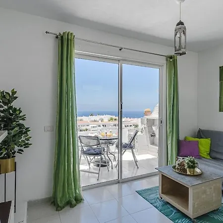 Apartman With Amazing View By Altamarhomes *